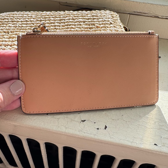 Tory Burch Tan Textured Crossbody Bag - Picture 6 of 9